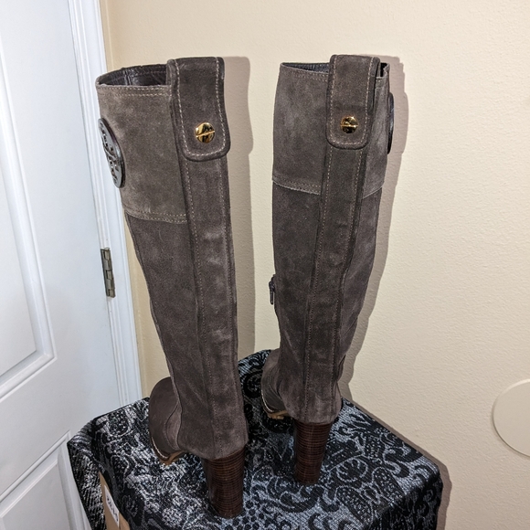 Tory Burch Suede Knee High Boots Size 9.5 - Picture 4 of 5